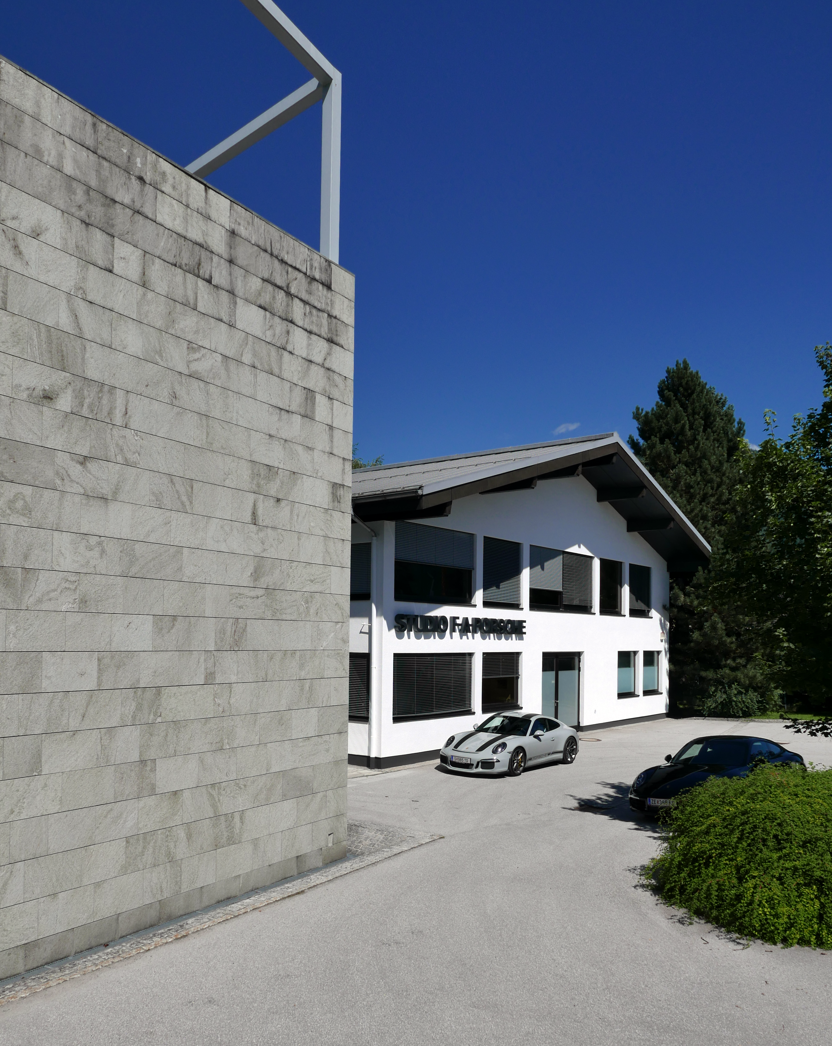 Exterior view of Studio FA Porsche building