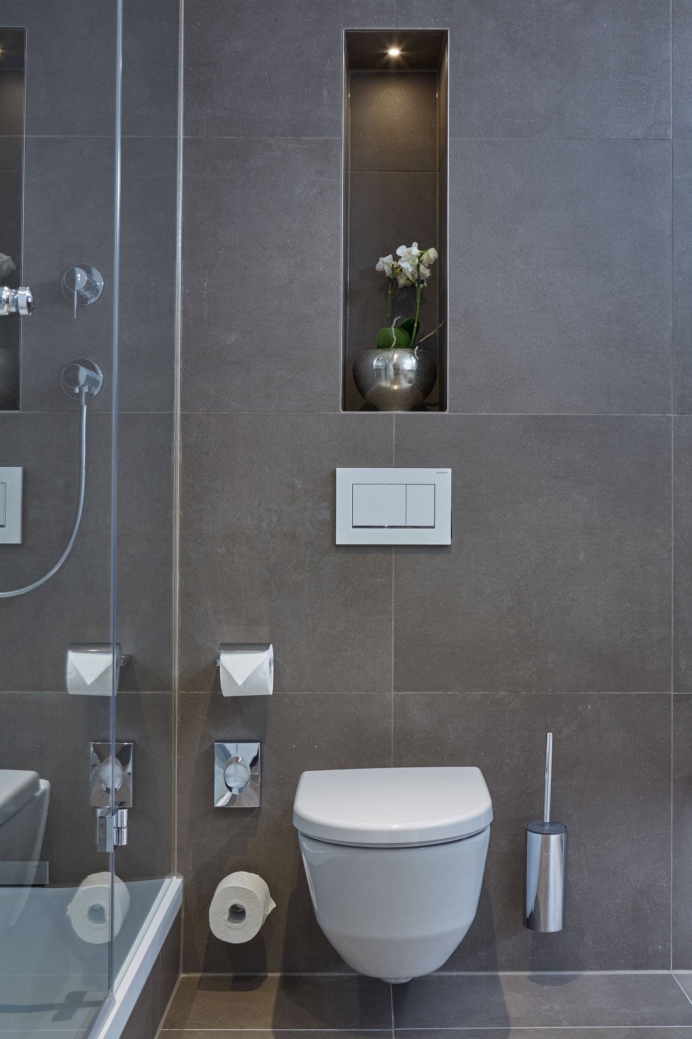 WC with COLLECTION MOLL accessories at Hotel Le Meridien