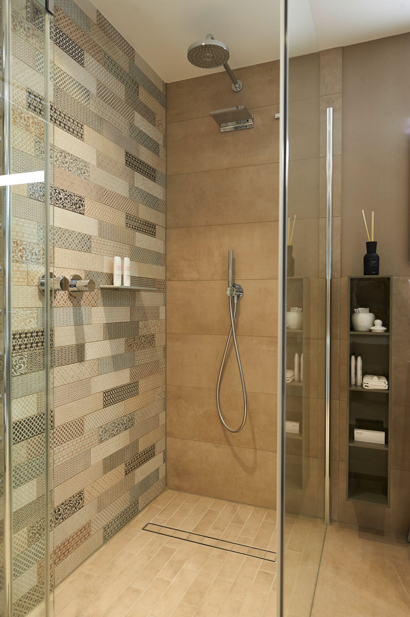 IXMO Armaturen in der Dusche im Radisson Blu Hotel in Koeln