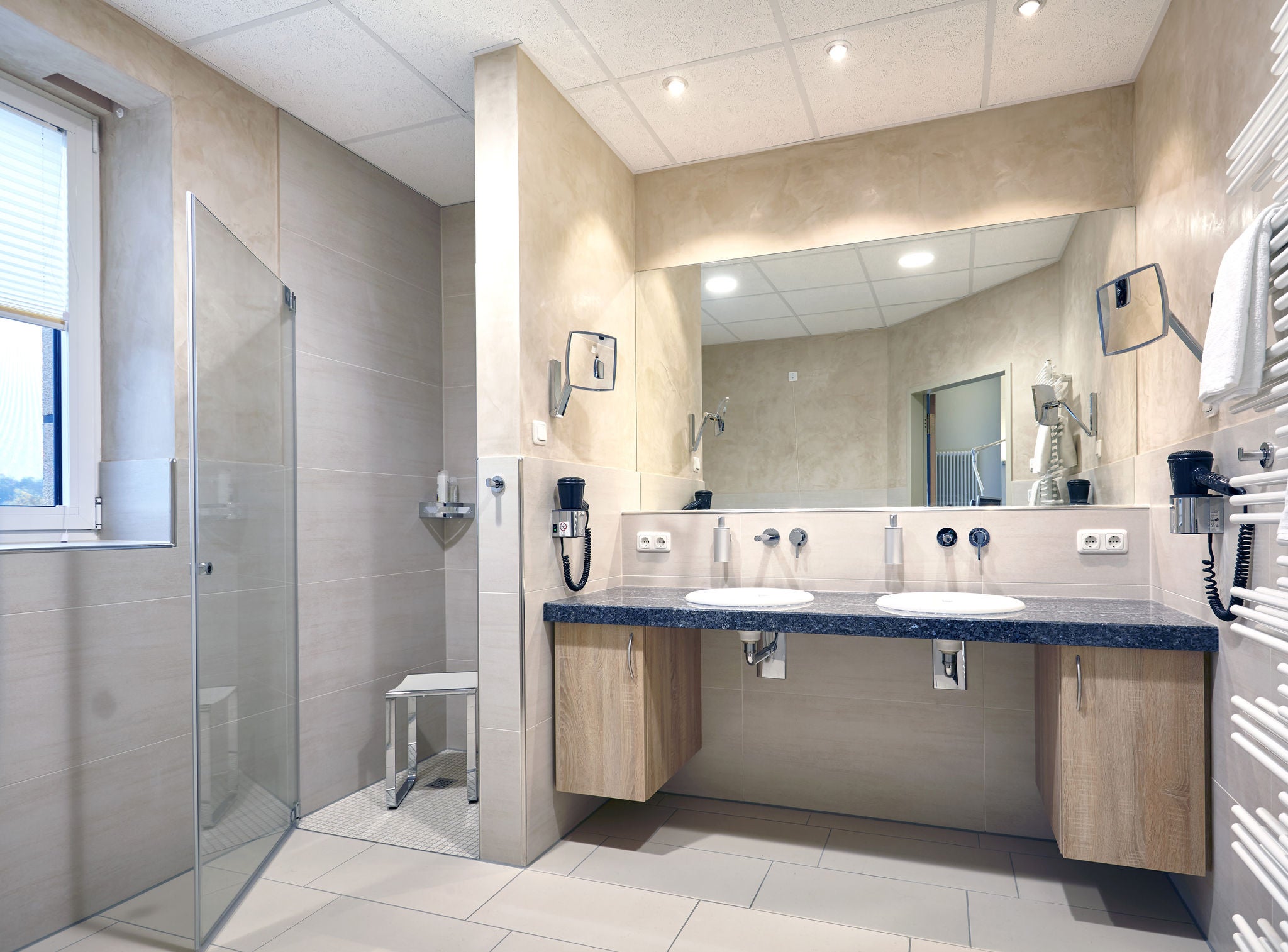 KEUCO accessories in the bathrooms of the Geilenkirchen Hospital