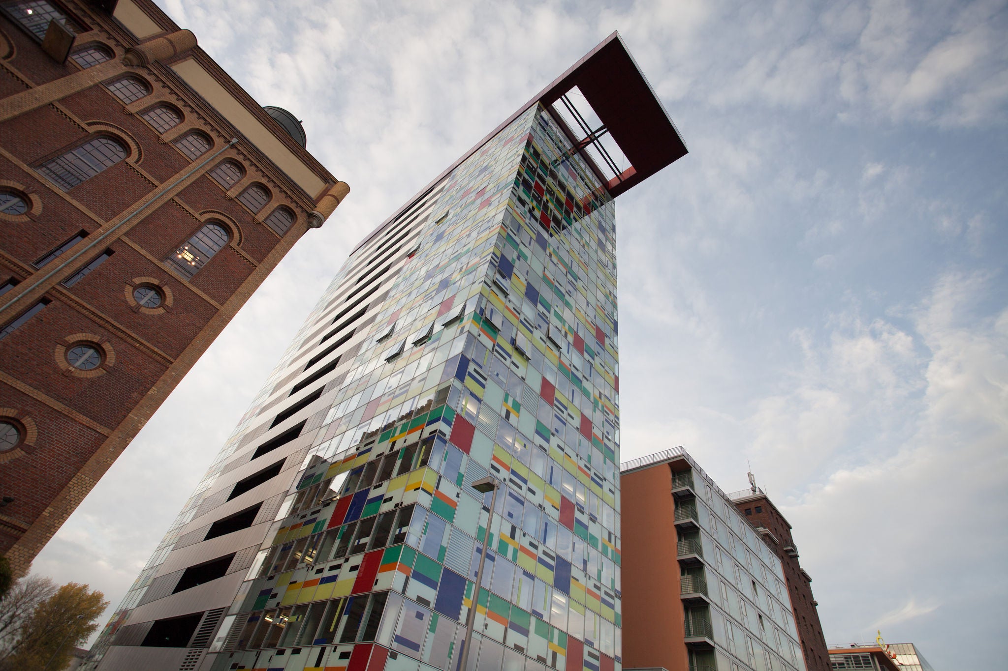 Außenansicht Innside Melia Hotel in Düsseldorf