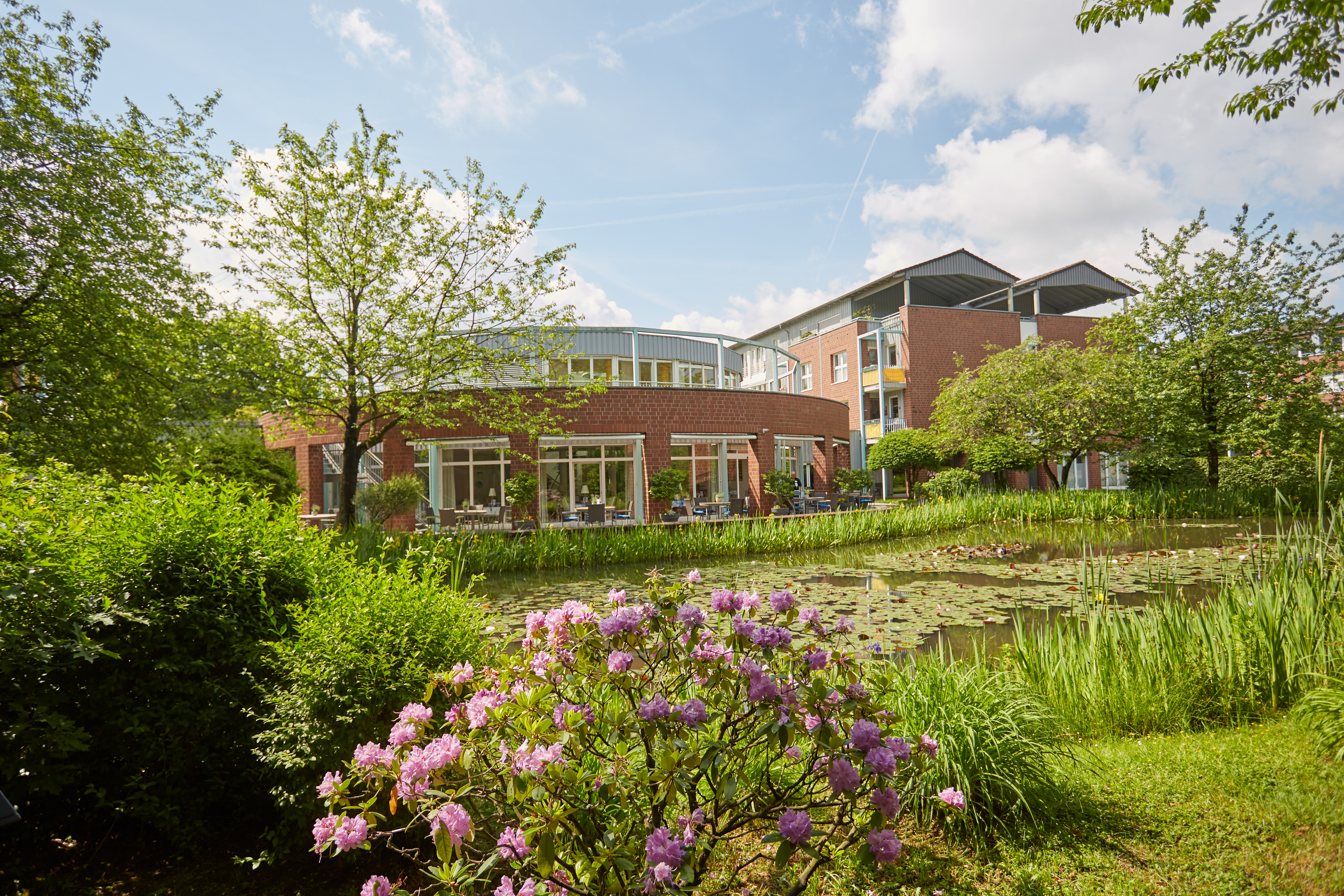 KEUCO gibt geschmackvolle Sicherheit im Bad